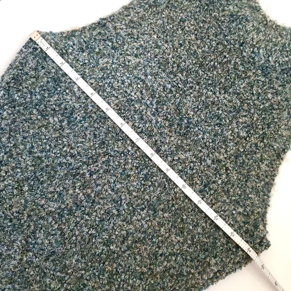 WHBM Green Fitted Sleeveless Tank Top with Mandarin Collar - Picture 7 of 7